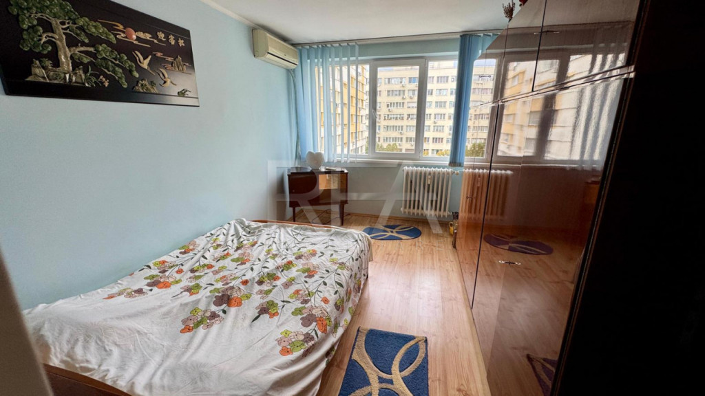Apartament 2 camere Obor – etaj 7, balcon și loc de parca