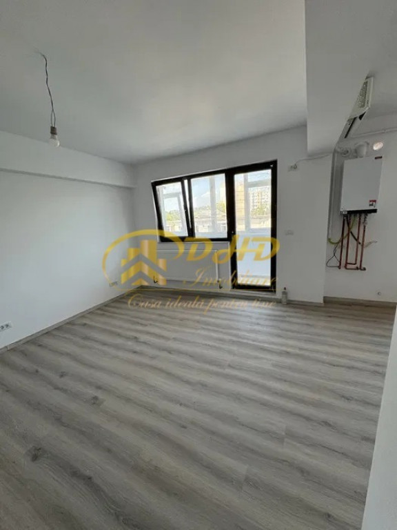 4 camere Tătărași Ateneu