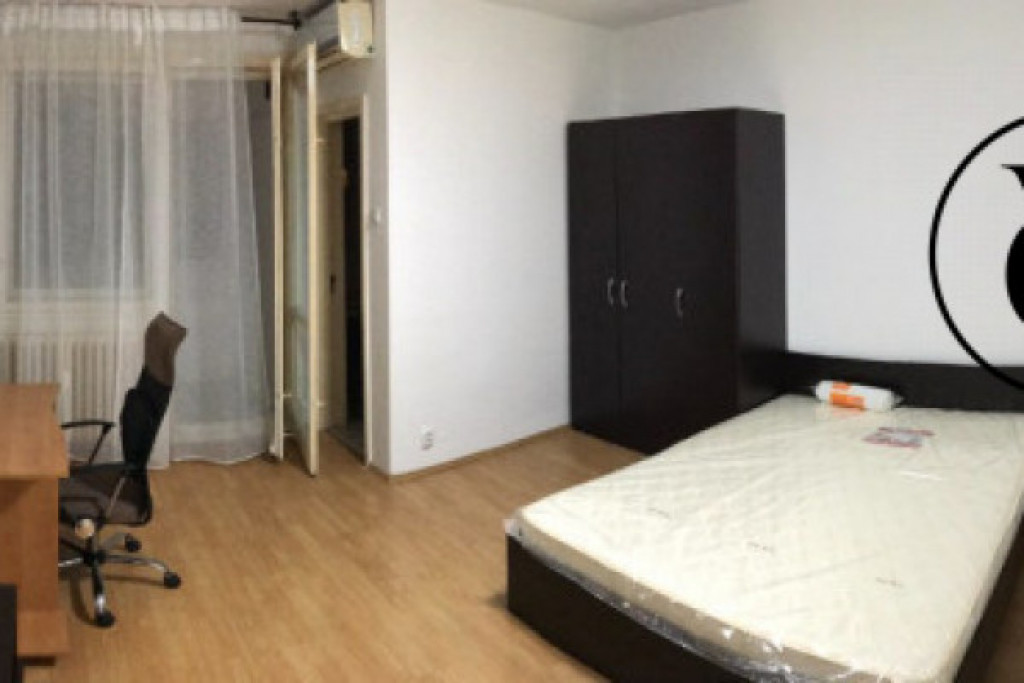 Garsoniera | Dristor | Metrou 1 minut