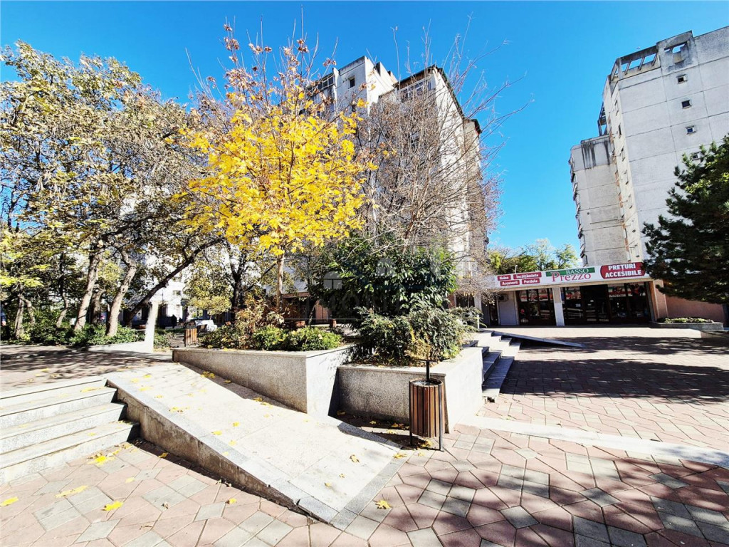 Spatiu comercial de in Tatarasi