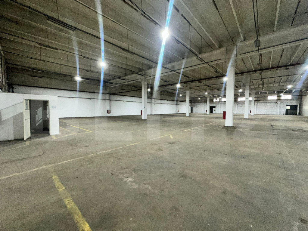 Hală de producție și depozitare, 4500 mp – Deva