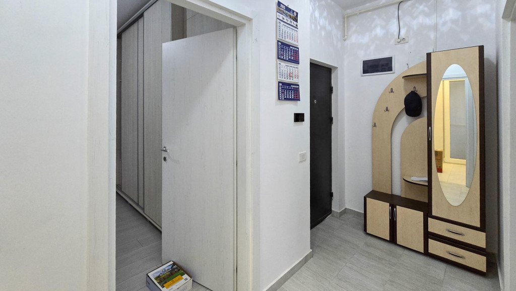 Apartament 2 camere Metrou Berceni - str. Biruintei - bloc