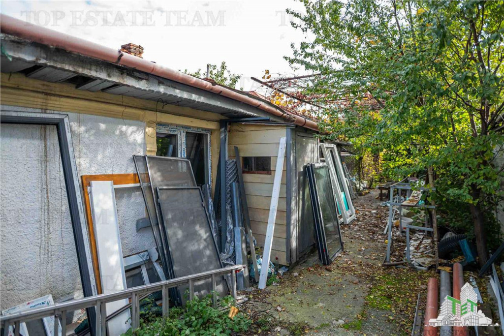 Casa individuala cu 2 camere 250mp teren, Pantelimon