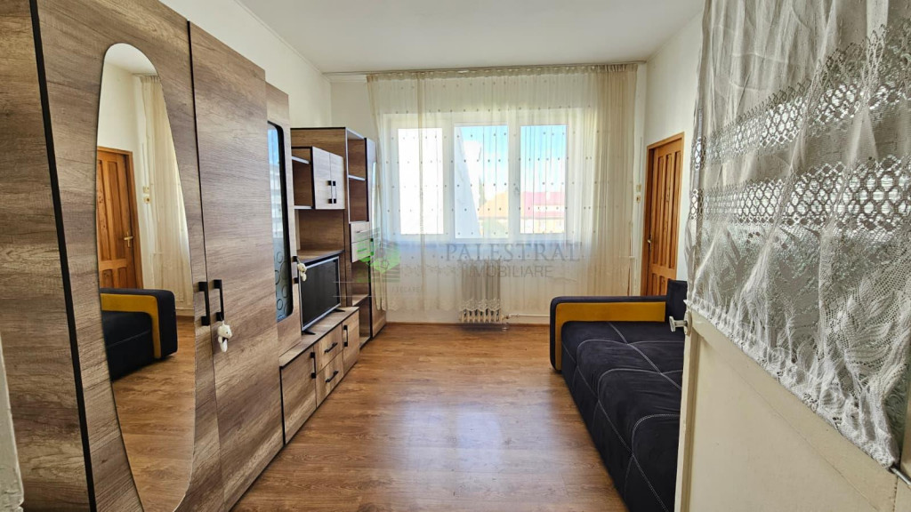 Garsoniera Astra , etaj 2 , mobilata-utilata,43000 Euro