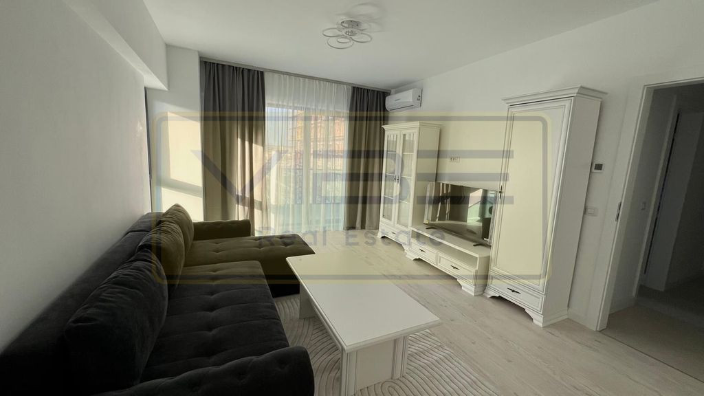 Apartament 2 camere decomandat + parcare subterana, Tatarasi