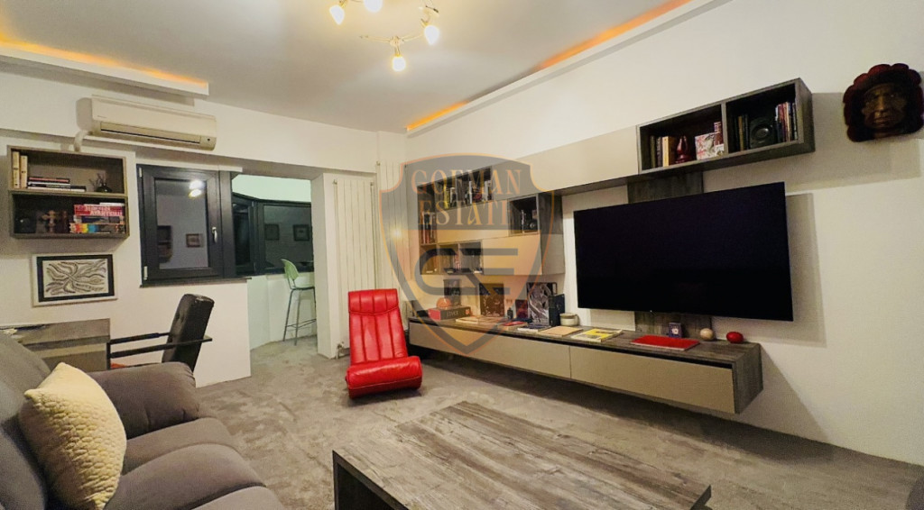 Tomis I Capitol - ap 3 cam dec et 10 / 12 mobilat utilat, ce