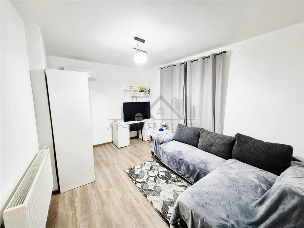 Apartament cu o camera in Tomesti