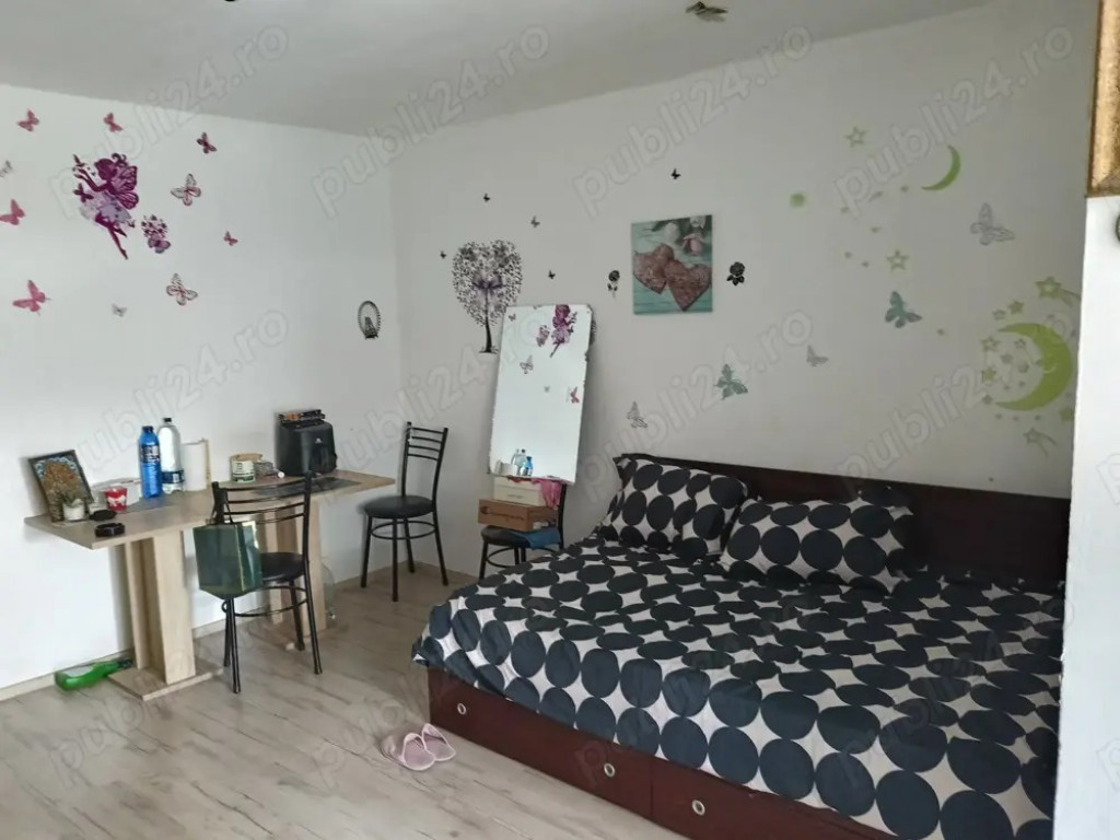 Metrou Titan – Piata Minis, gars, suprf. 30 mp, et. 7/10