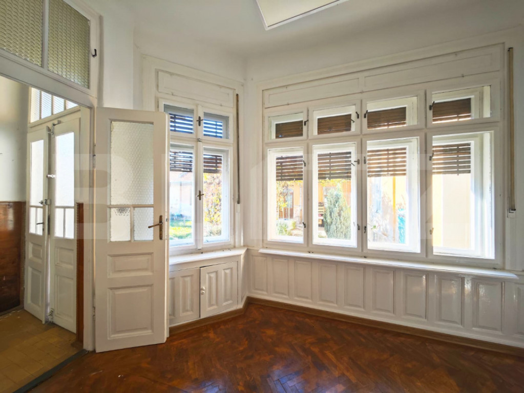 Apartament imens, 4 camere-Stil evreiesc autentic