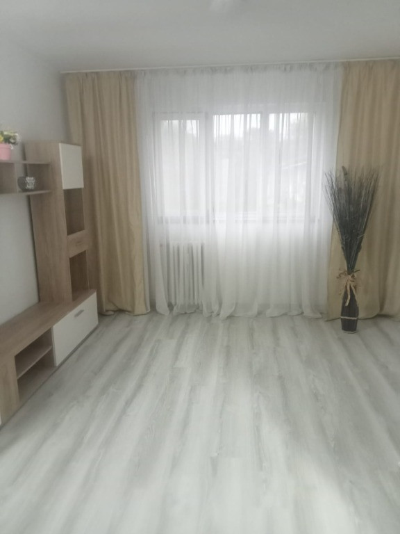 Id - 946 - Garsonieră de vânzare – zona Sticlărie / Granit,sturza