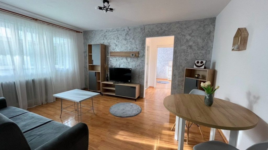 Apartament 2 camere , in Tatarasi,