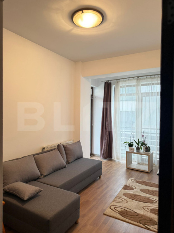 Apartament cu 2 camere, 45 mp, decomandat, parcare, terasa 6
