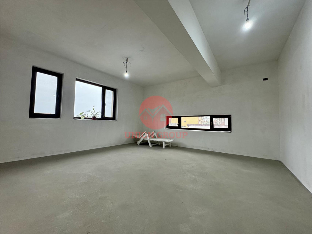 Apartament 3 Camere Decomandat, 94 mp, Zona Dacia