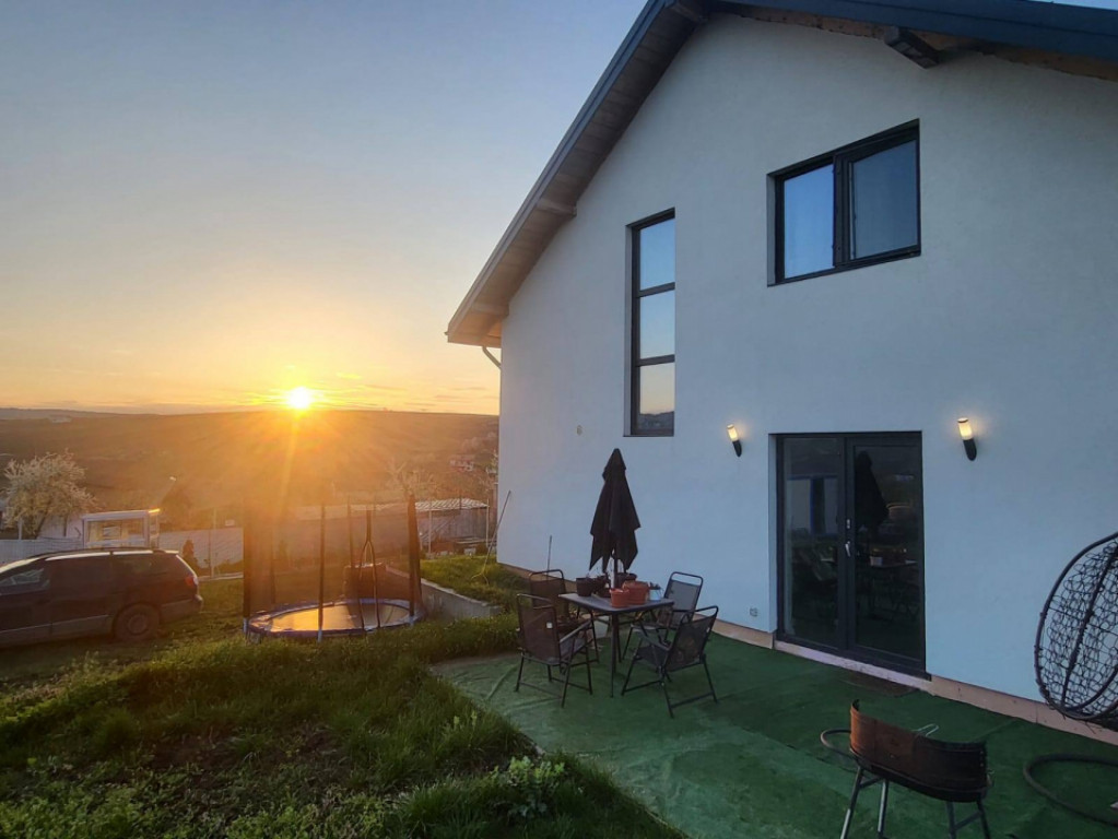 Casă nouă 2024 ,Chicerea, aproape de oraș , 140 mp utili