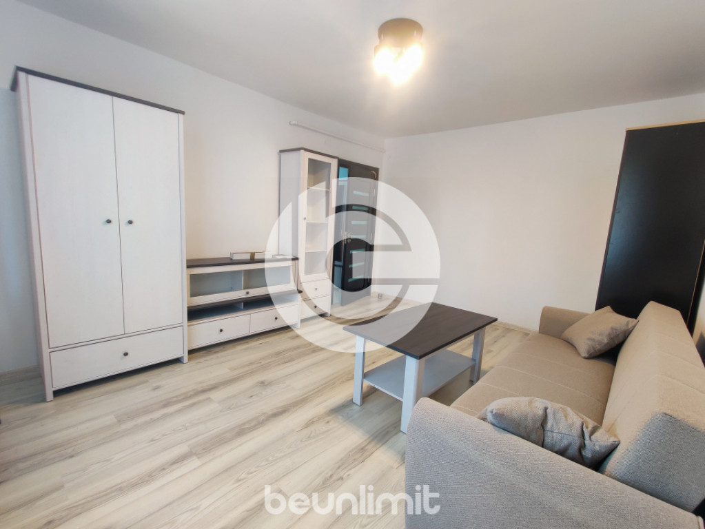 Apartament 2 camere - decomandat - Zona Milea colt cu Luptei