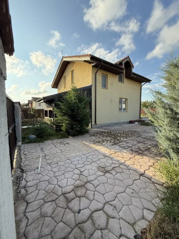 Casă P+M în Bâcu, Joița