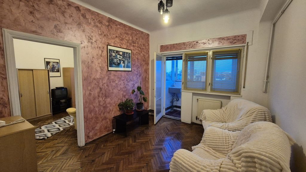 Apartament cu 2 camere in zona Unirii