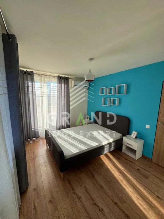 Apartament 2 camere, cu terasă 21 mp, zona Vivo, mobilat co