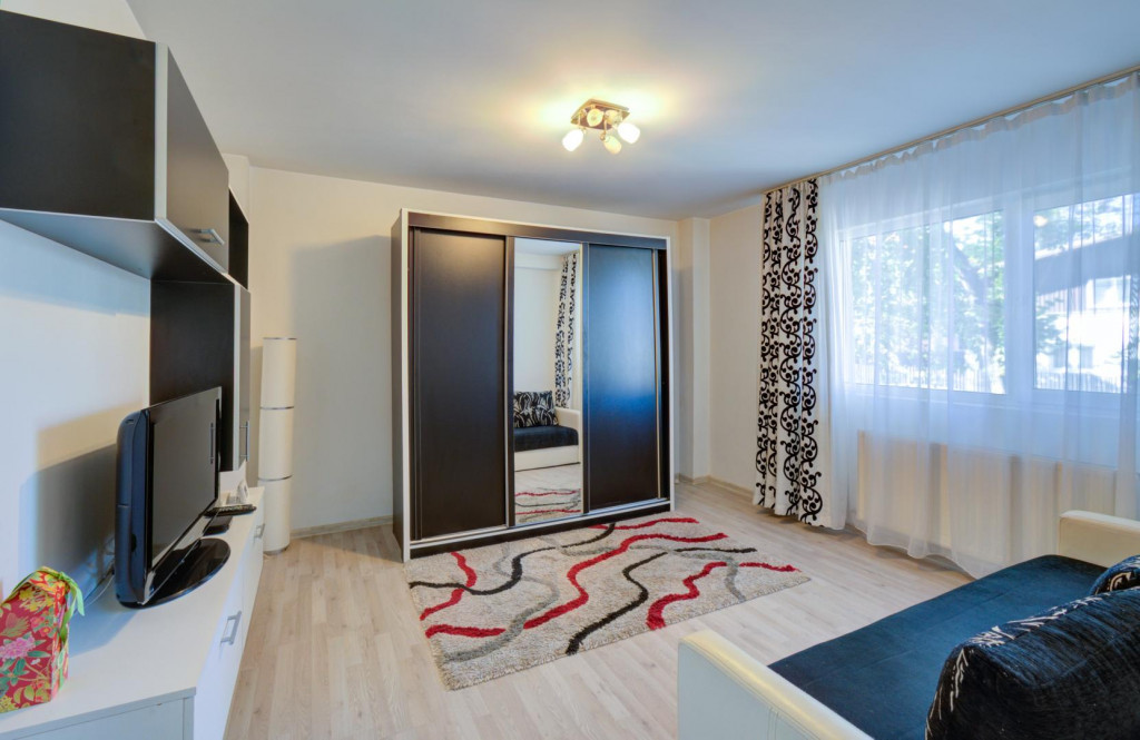 Garsoniera Metrou Gorjului Militari - Uverturii - Virtutii