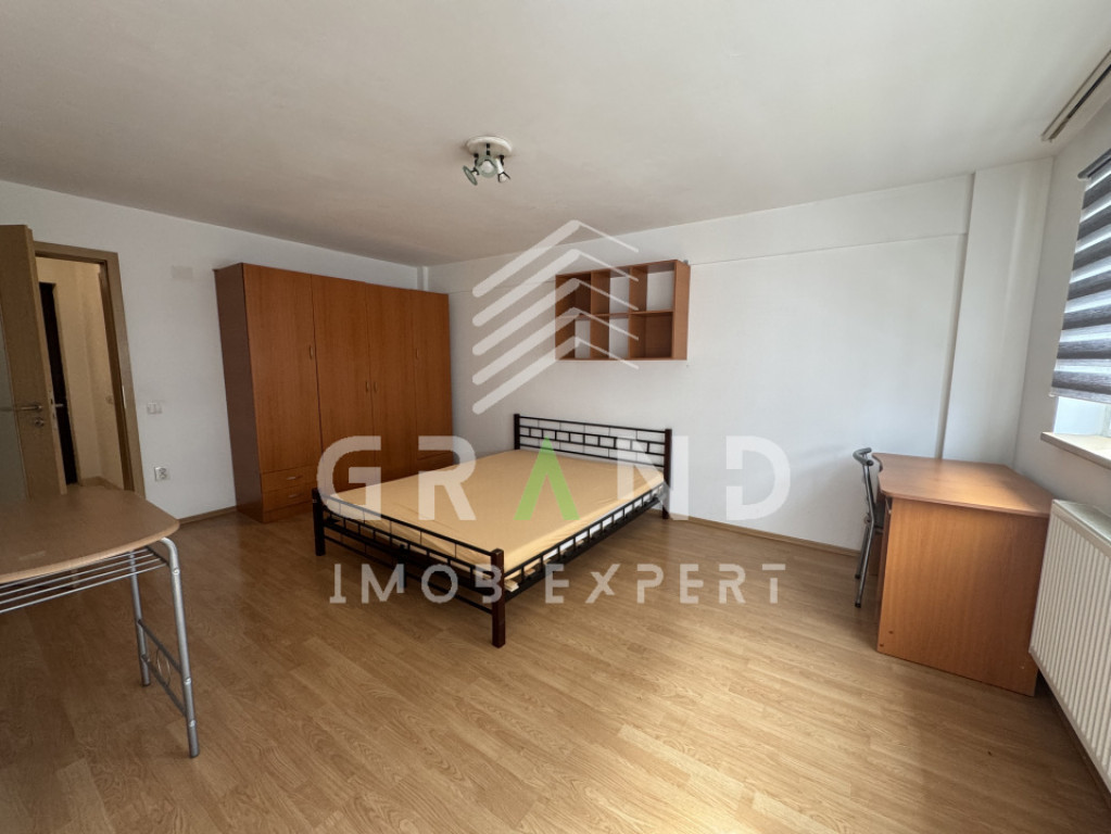 Ap 1 camera DECOMANDAT | BALCON | Calea Turzii/Benzinaria Mo