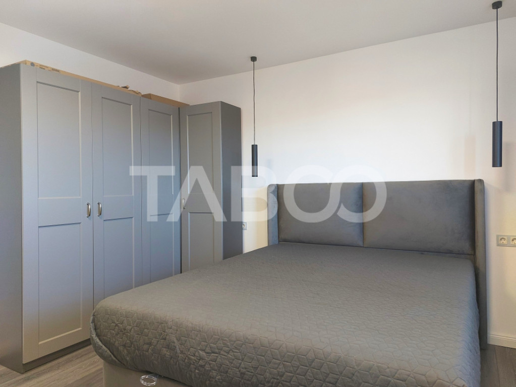 Apartament 2 camere decomandate 43 mp renovat modern balcon