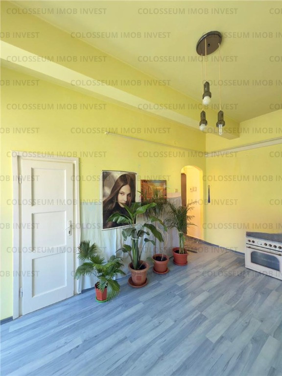 COLOSSEUM: Apartament 2 Camere caramida Faget