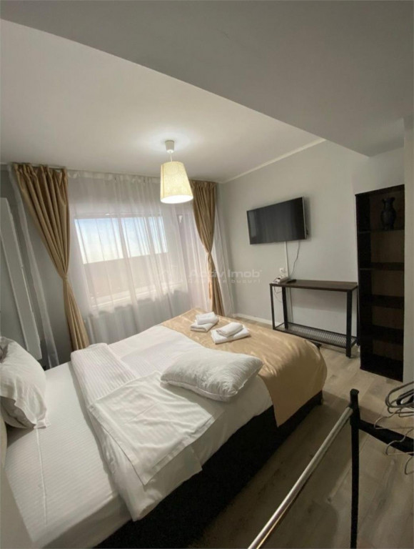 Studio-Afacere la Cheie-Poiana Brasov