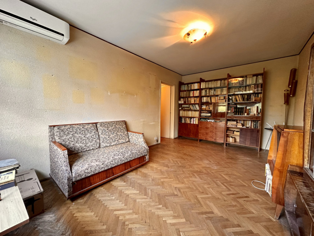 Apartament 3 camere - Titan - Piata Minis