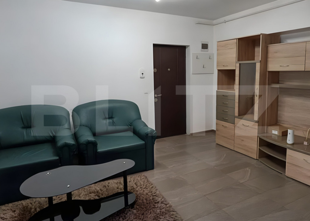 Apartament 3 camere, 55 mp, zona Subcetate