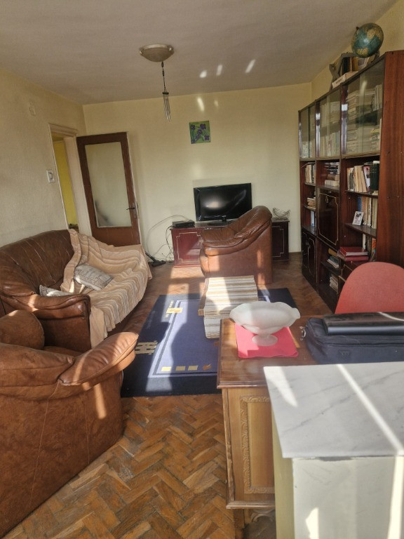 Apartament 3 camere Micro 5