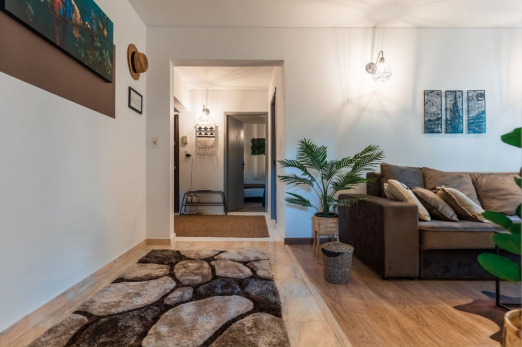 Apartament 4 camere zona Tomis I, Constanta