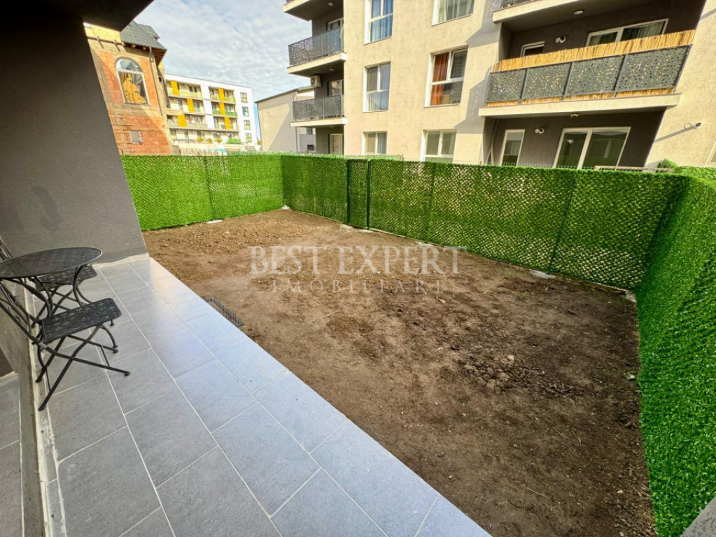 2 camere cu Gradina si Parcare prima inchiriere