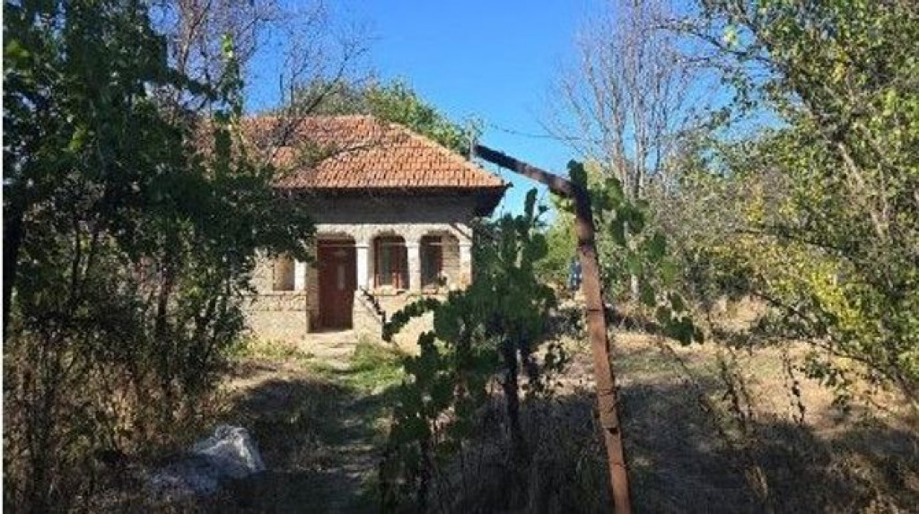Casa si teren Odobesti, cota parte 1/2, ID: R2785160