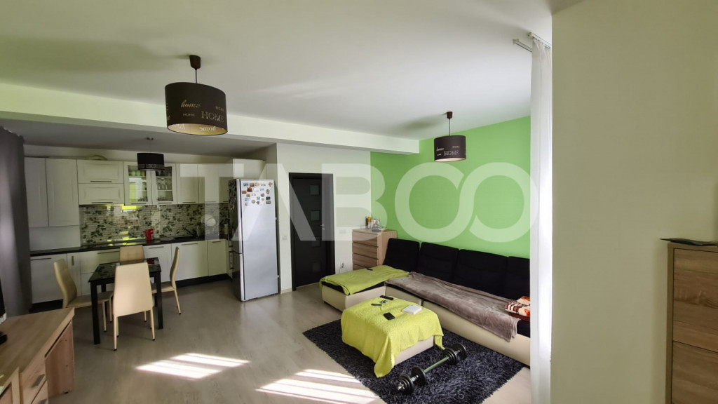 Casa de inchiriat cu 3 camere loc de parcare 82mp Arhitectil