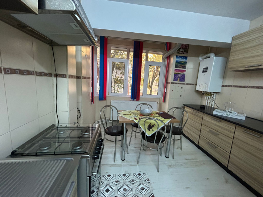 Apartament 1 camera Calarasil 4, etaj 2, mobilat utilat.