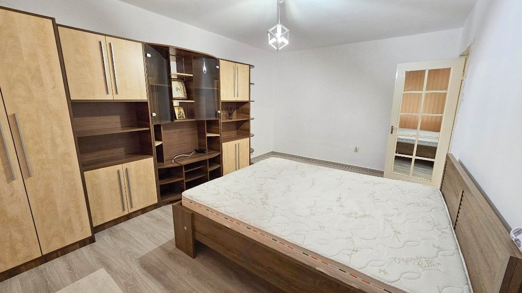 Apartament 1 camera D,Podul de Fier