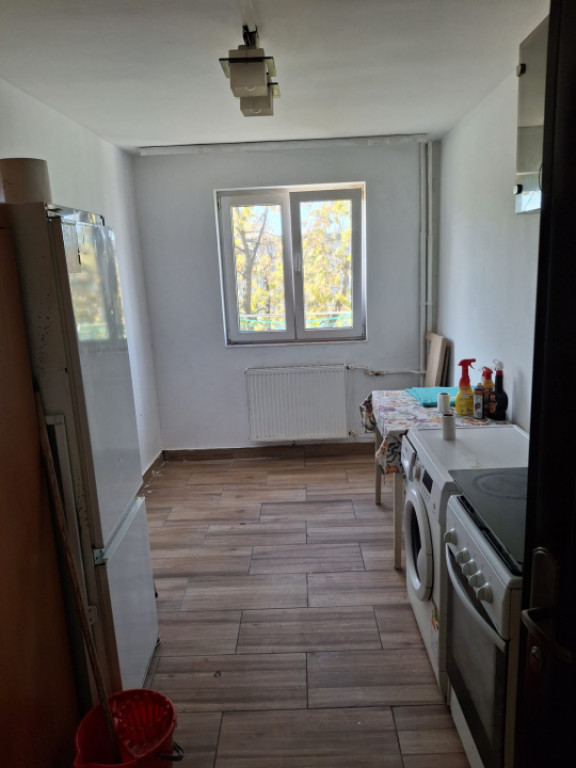 Camera camin cu baie la comun zona Bularga, complet renovata