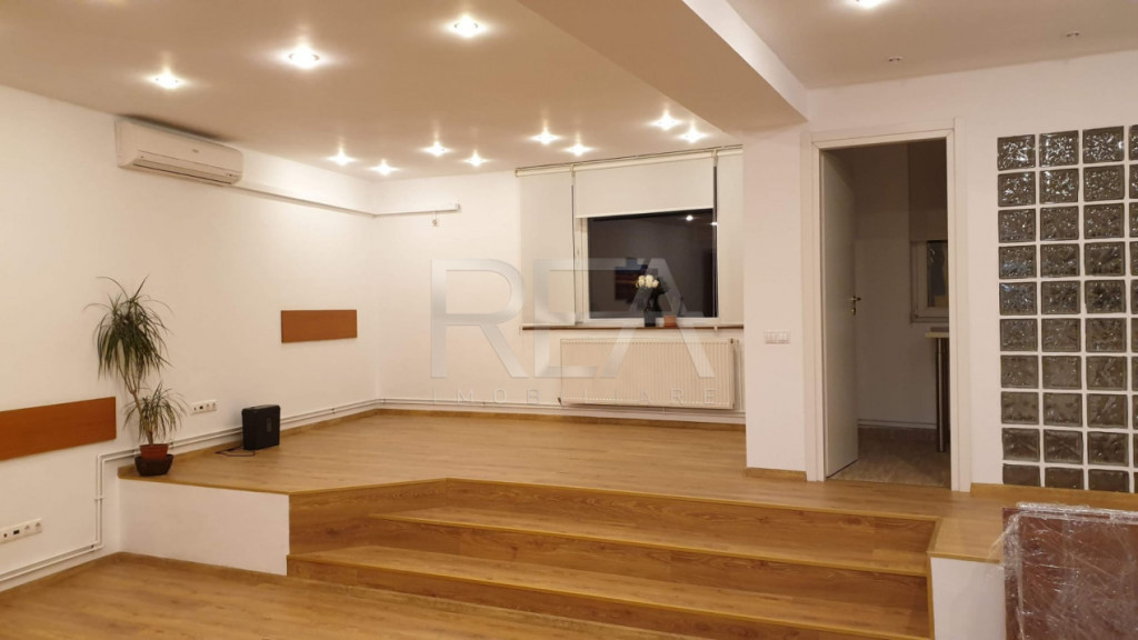 SPATIU Birouri / Locuinta - 3 camere Unirii - Palatul Parlam