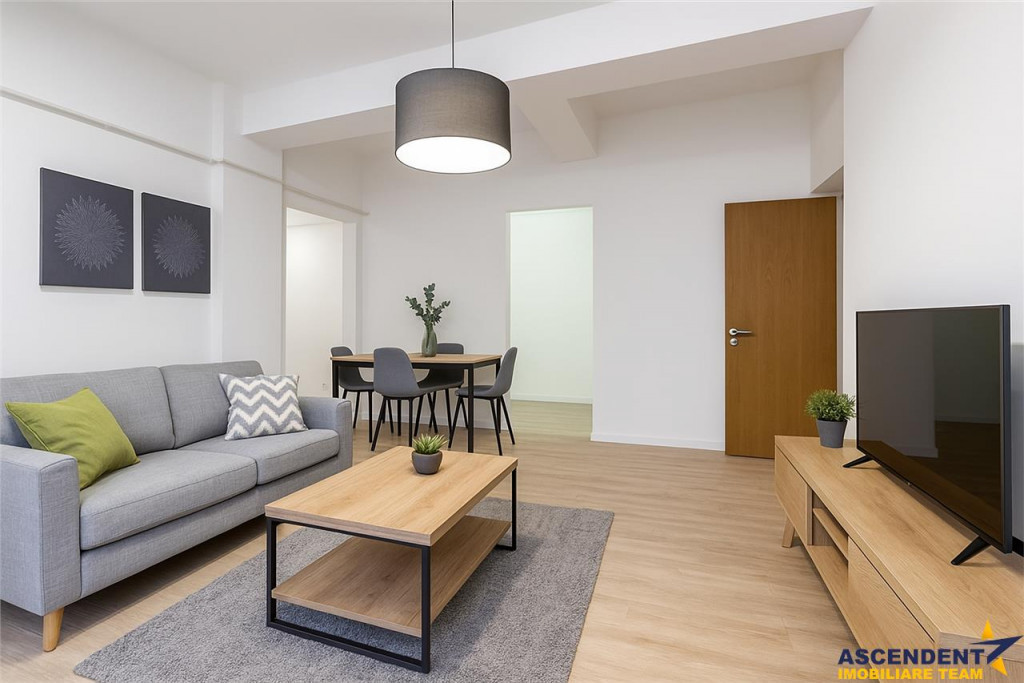 Rezidential Investitional: apartament 2 camere si garaj pro