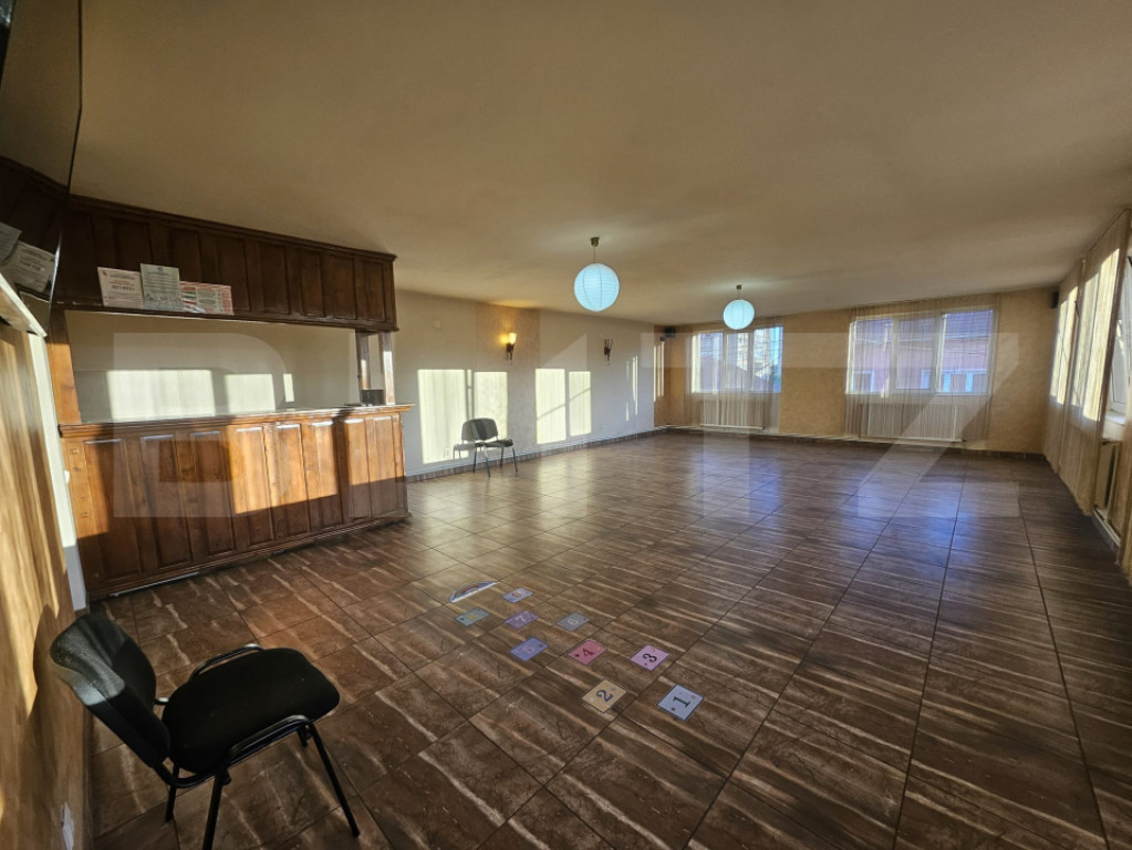 Spatiu comercial, open-space 75 mp, zona 9 Mai