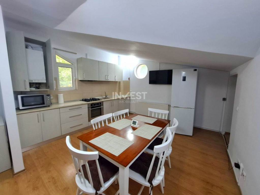 INCHIRIERE-APARTAMENT 3 CAMERE-DECOMANDAT-NICOLINA