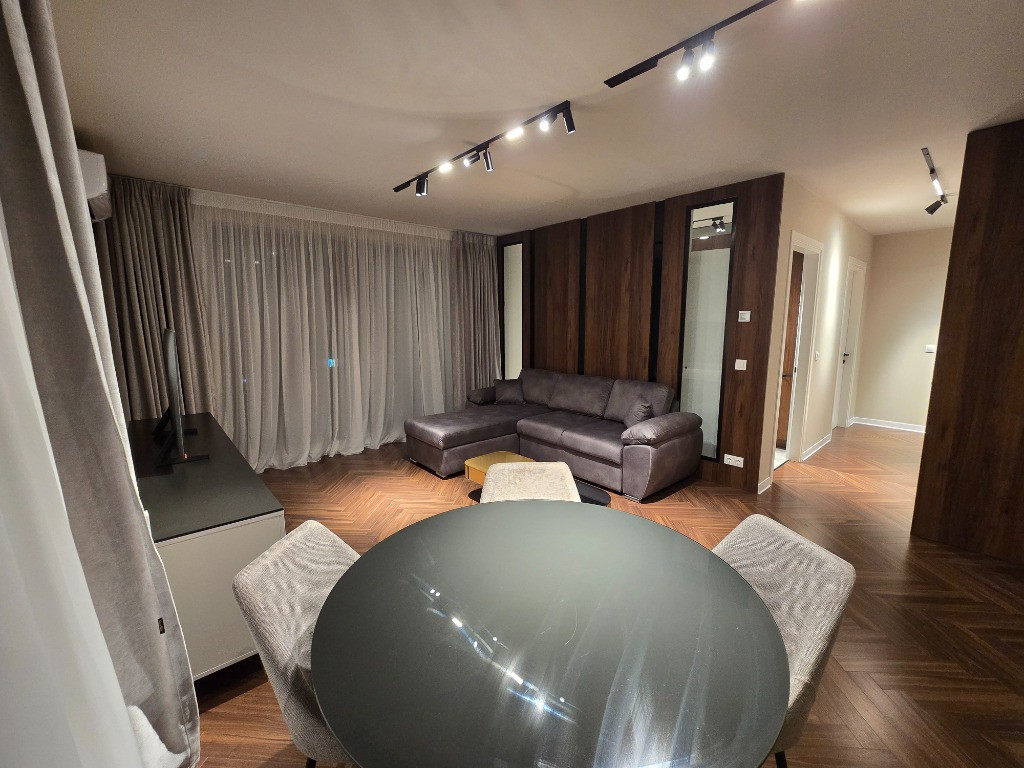 Apartament 3 camere de Lux, Greenfield, 88 m2, vedere la padure