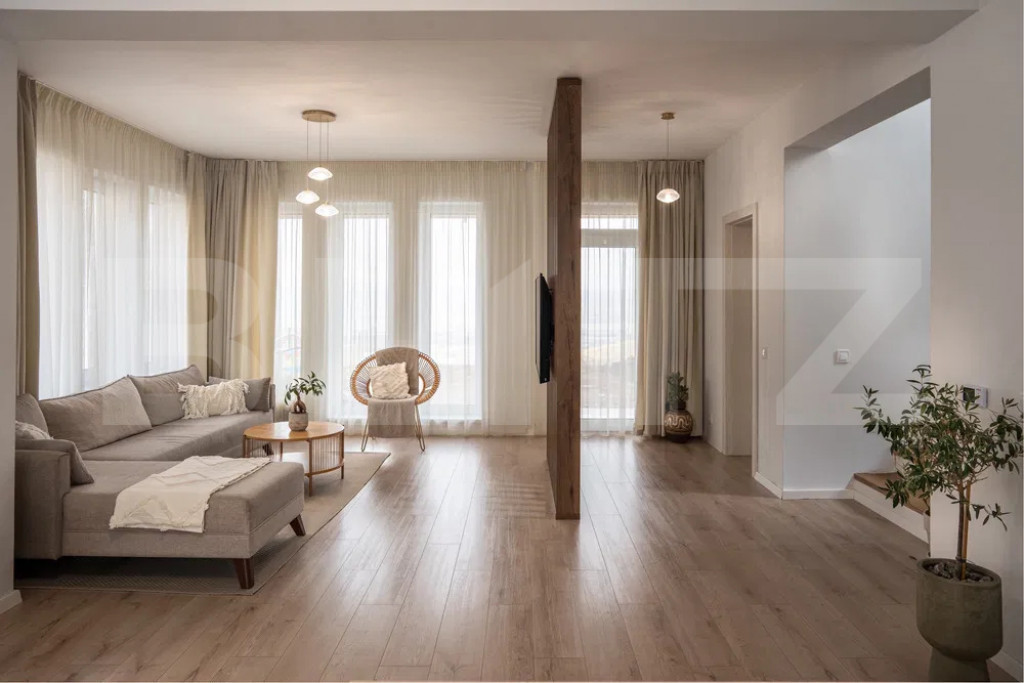 Casă modernă cu rafinament, lumină și eficiență energe