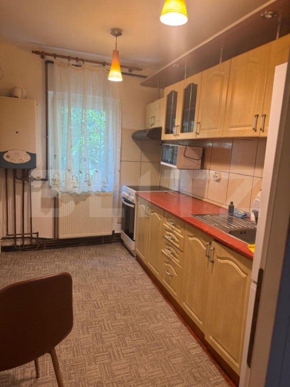 Apartament 3 camere, 96 mp, zona Micro 16