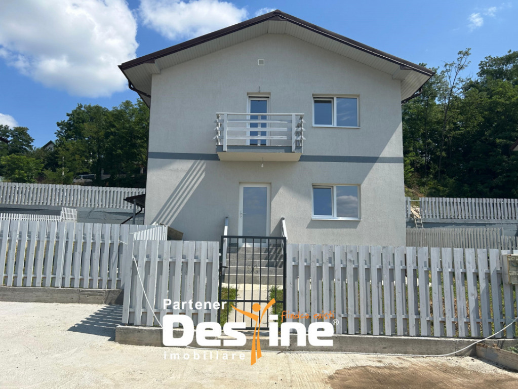 Casă individuală 120 mp 135.000 euro la asfalt