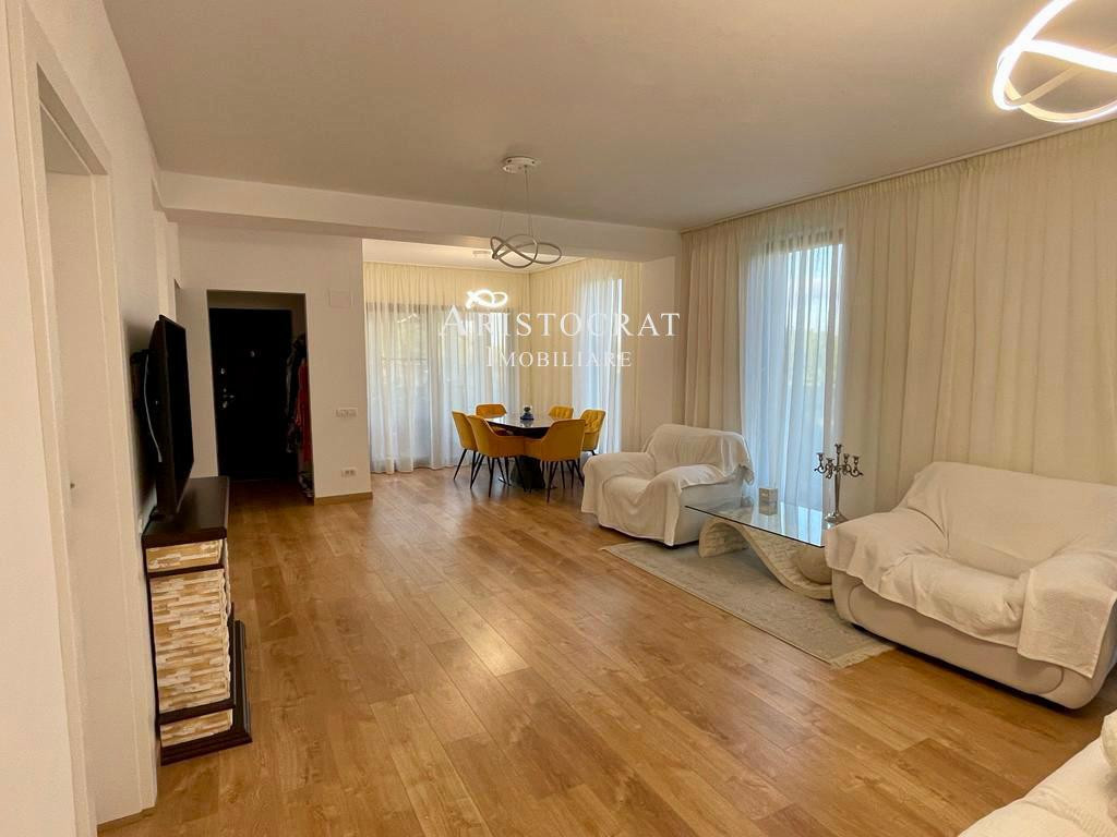 Vila proximitate lac Corbeanca