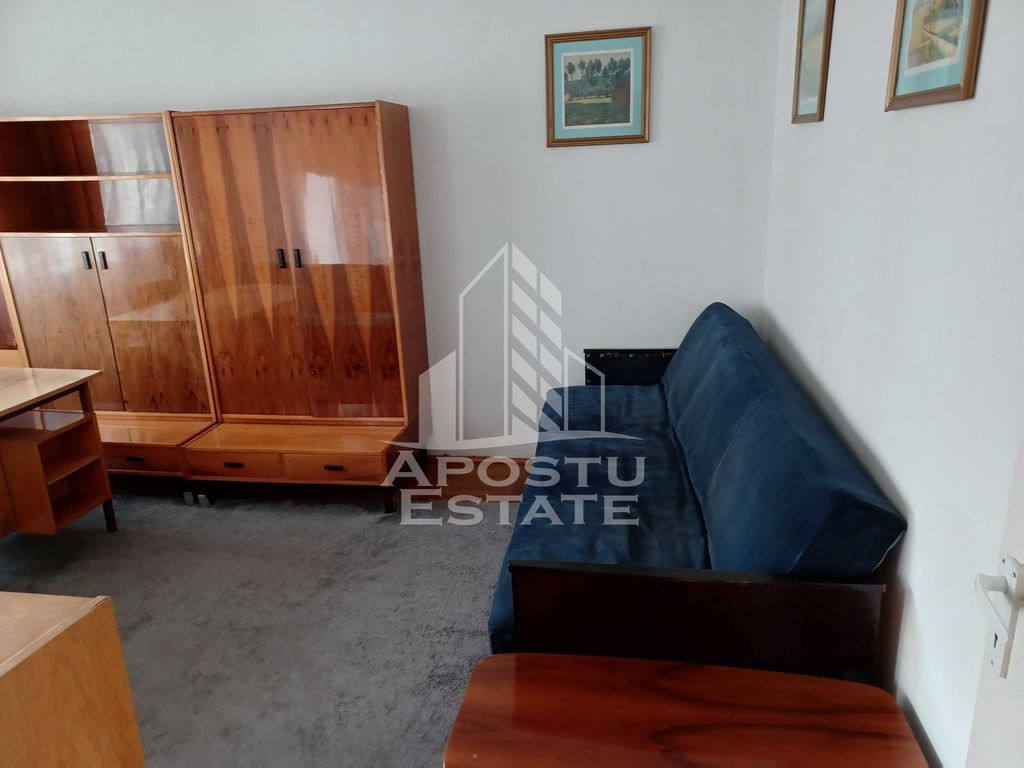 Apartament cu 1 camera , centrala proprie , Zona Medicina