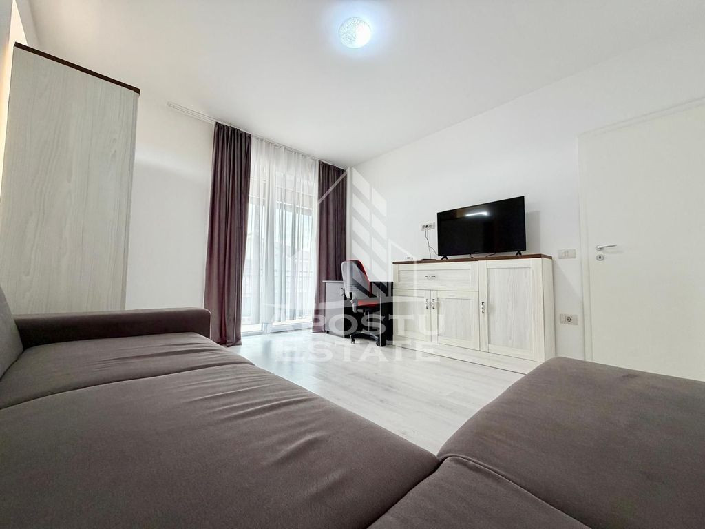 Apartament cu o camera, centrala proprie, loc de parcare,...