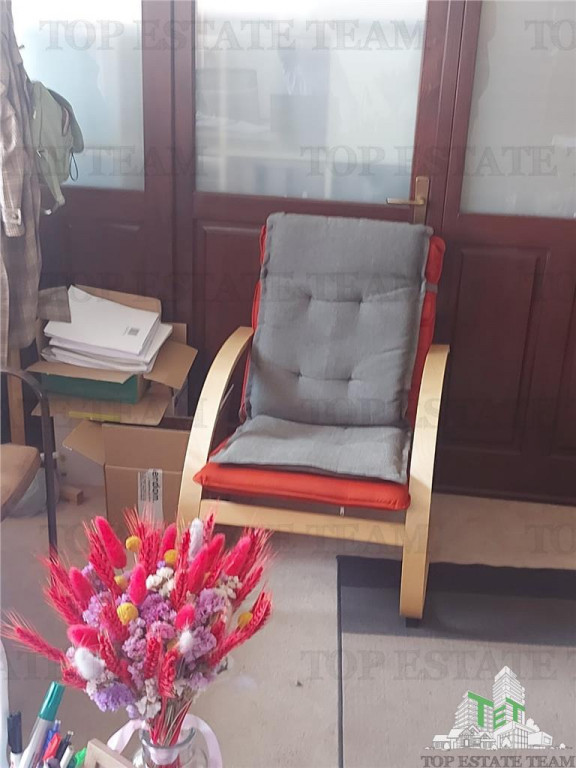 Spatiu birou 12 mp central Piatra Neamt