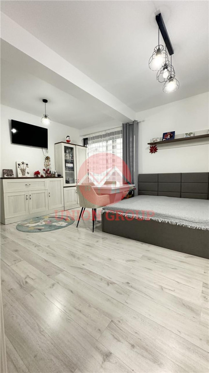 Apartament 3 Camere Mobilat Utilat Complet Loc de Parcare